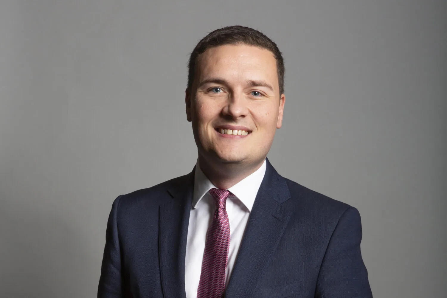 Official portrait of Health Secretary Wes Streeting